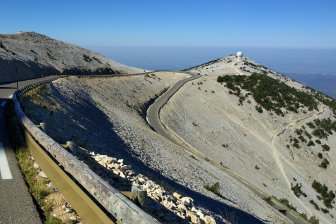 Descent to Malaucene